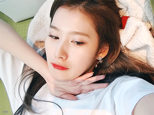 눕방 사나