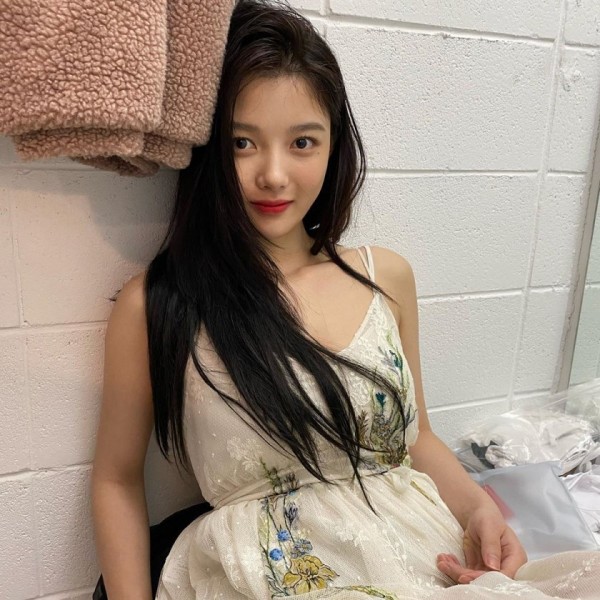 김유정 인스타3장