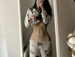 평범한 거울 사진